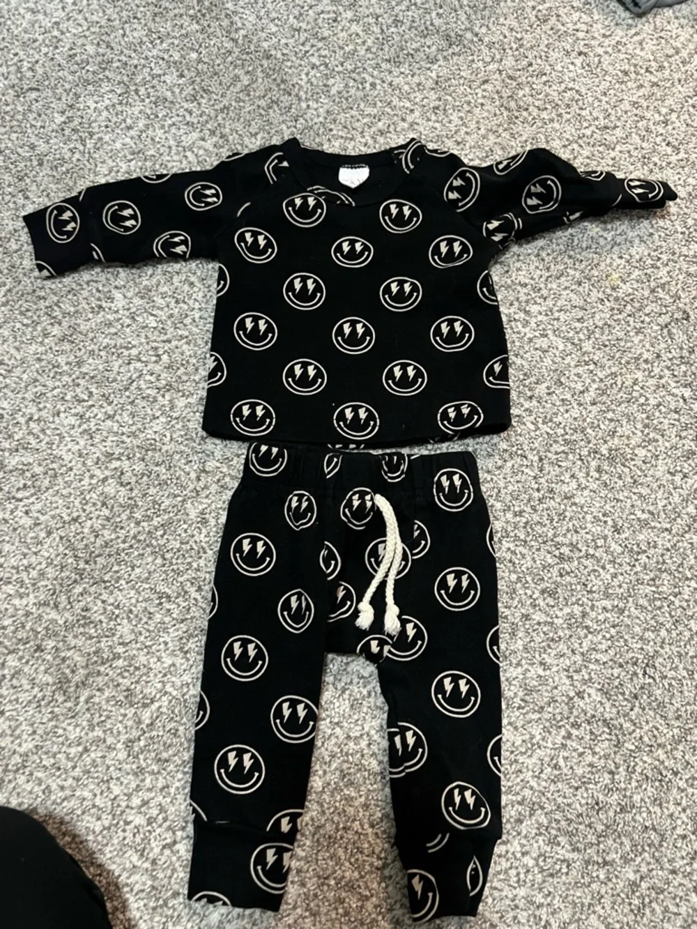 Kids Black Smiley Face Set - Soft Two-Piece daywear - Picture 1 of 3